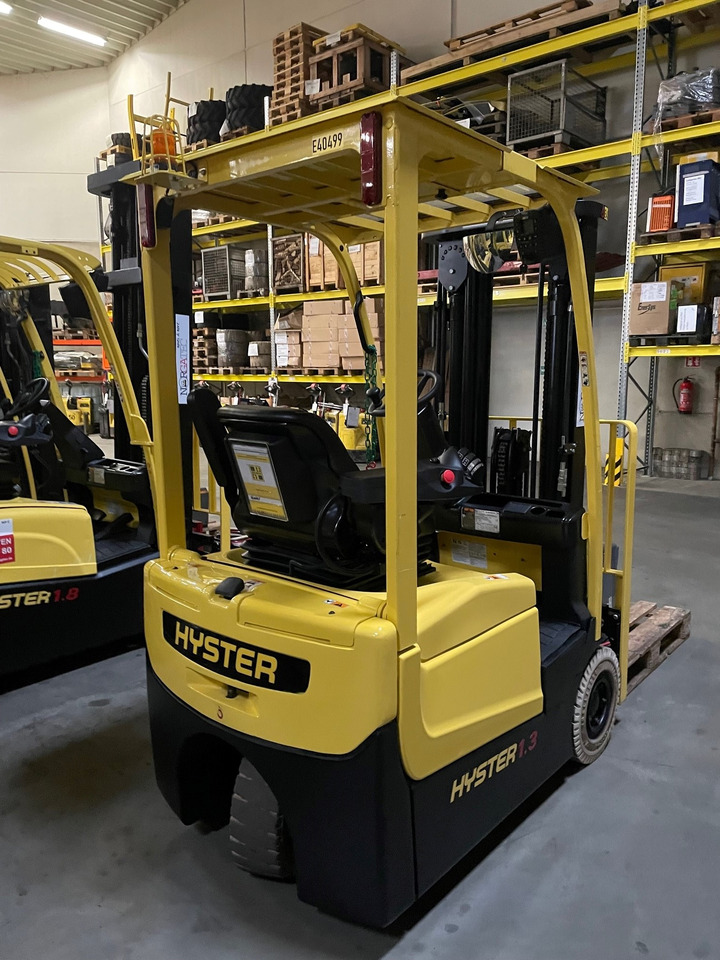 Hyster A1.3XNT - Електричен вилушкар: слика 2 Hyster A1.3XNT - Електричен вилушкар: слика 2