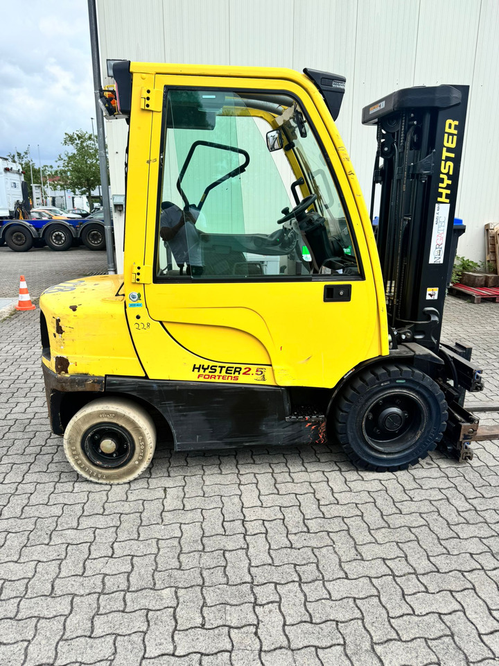 Hyster H2.5FT - Дизел вилушкар: слика 1 Hyster H2.5FT - Дизел вилушкар: слика 1