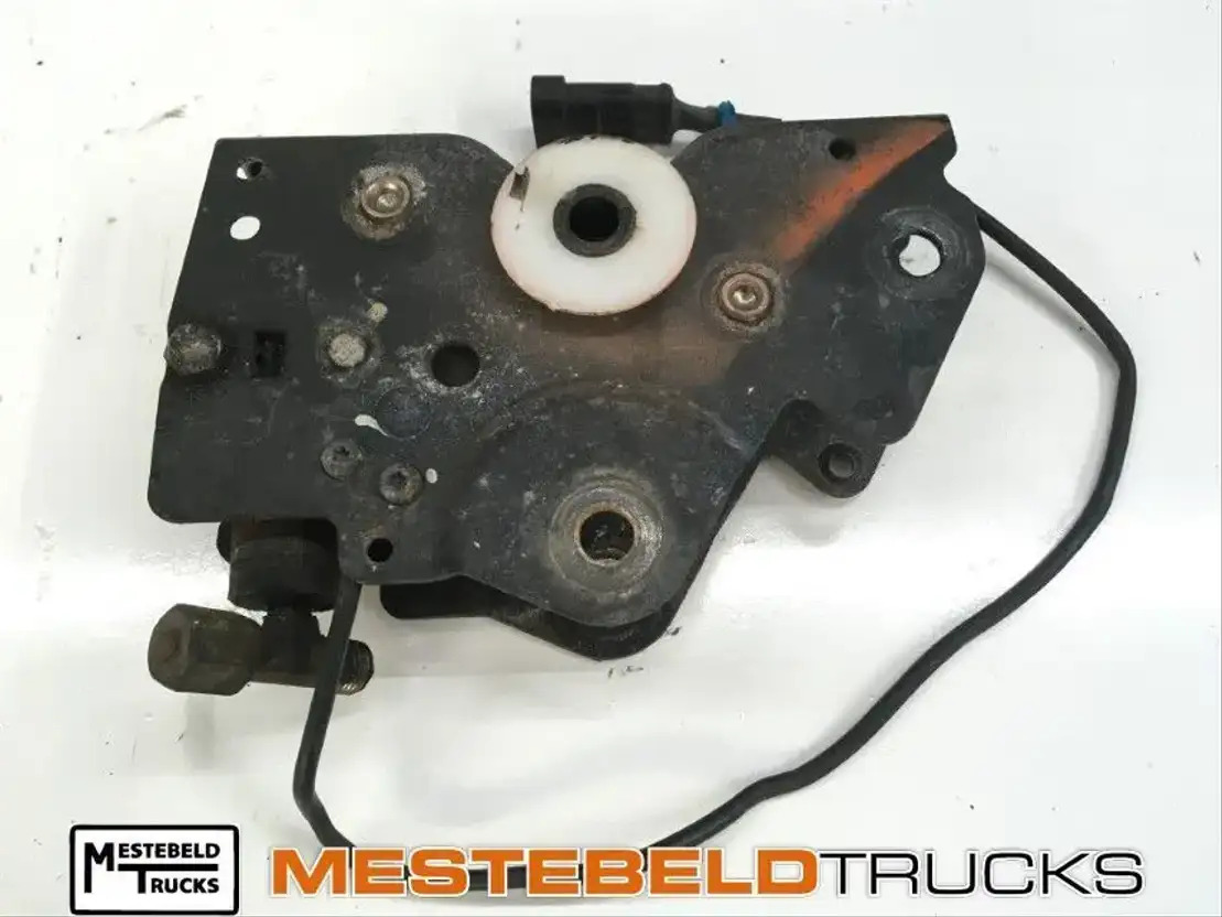 DAF Cabinevergendeling links - Кабина и ентериер за Камион: слика 1 DAF Cabinevergendeling links - Кабина и ентериер за Камион: слика 1