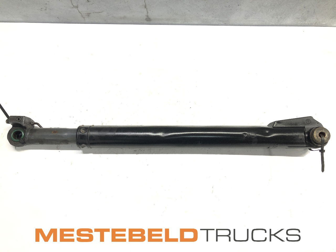 DAF Kantelcilinder - Кабина и ентериер за Камион: слика 1 DAF Kantelcilinder - Кабина и ентериер за Камион: слика 1