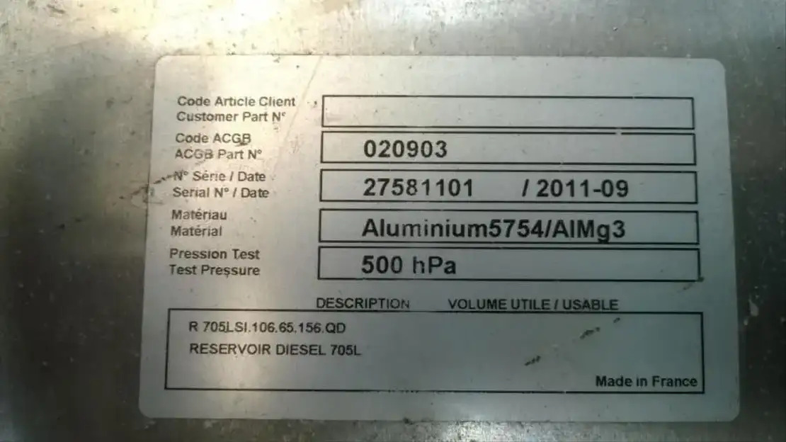 Diversen DIV. Brandstoftank 705 liter  - Систем за гориво за Комбе: слика 2 Diversen DIV. Brandstoftank 705 liter  - Систем за гориво за Комбе: слика 2