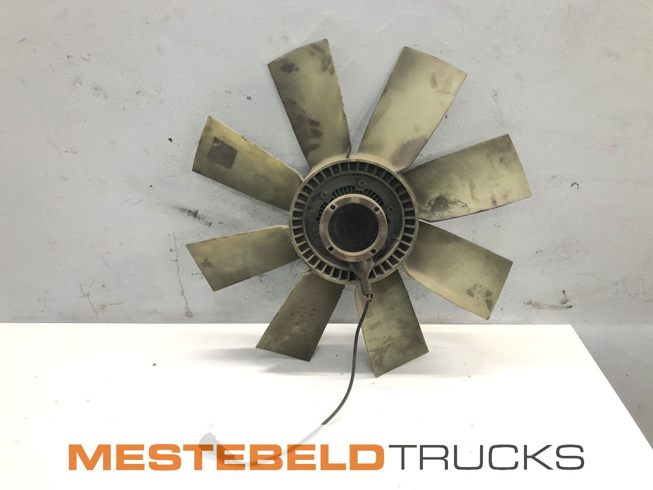 Volvo Vin + visco koppeling FM 9.340 - Систем за ладење за Камион: слика 1 Volvo Vin + visco koppeling FM 9.340 - Систем за ладење за Камион: слика 1