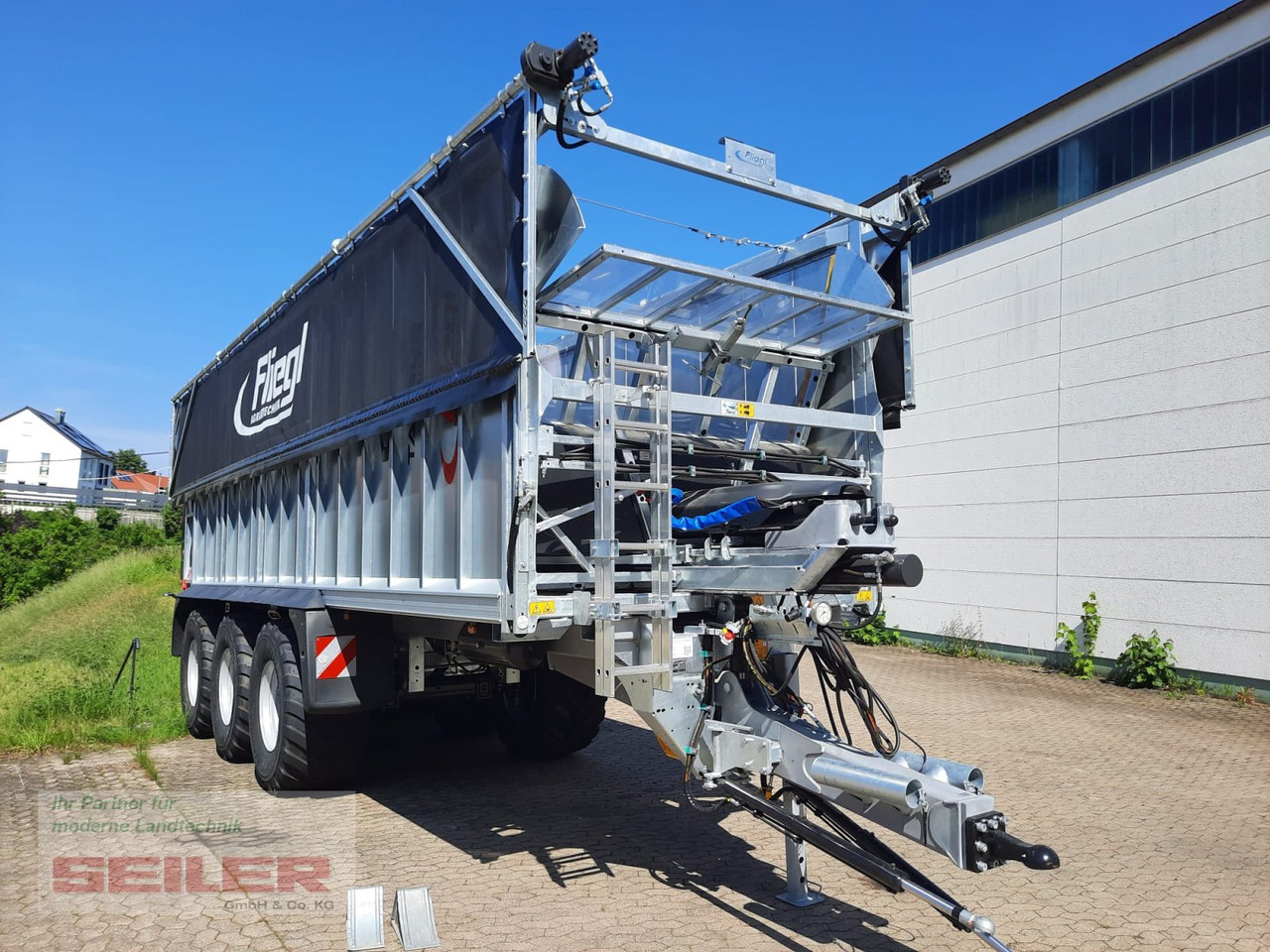 Fliegl ASW 391 TAURUS FOX 50m³ ZWL + Top Lift Light - Автотоварен вагон: слика 3 Fliegl ASW 391 TAURUS FOX 50m³ ZWL + Top Lift Light - Автотоварен вагон: слика 3