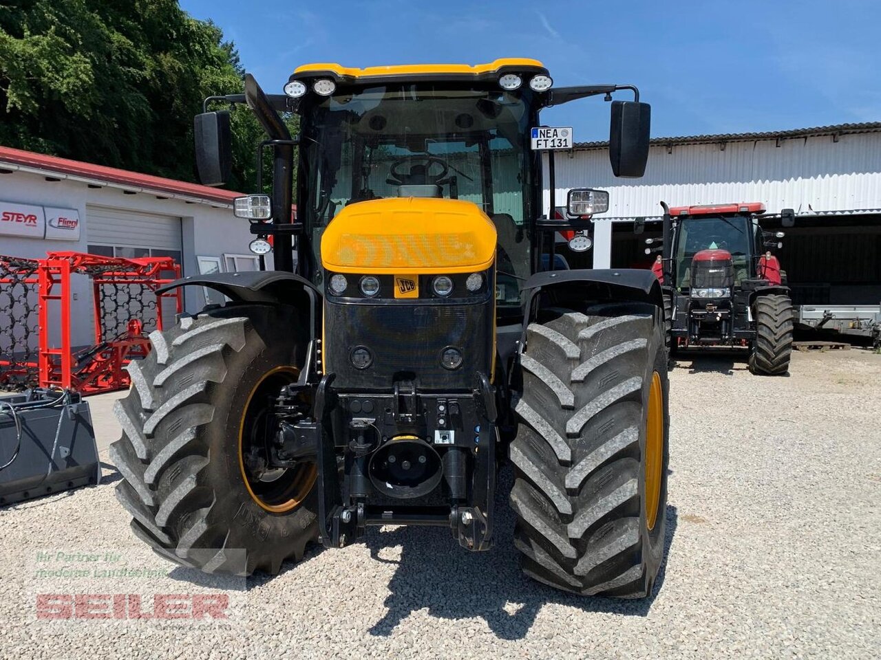 JCB Fastrac 4220 - Трактор: слика 2 JCB Fastrac 4220 - Трактор: слика 2