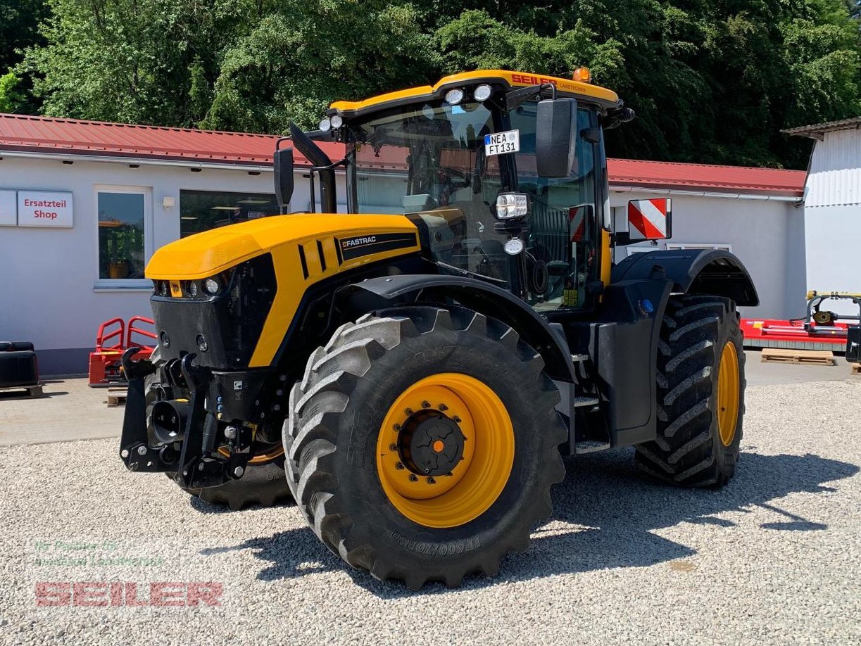 JCB Fastrac 4220 - Трактор: слика 1 JCB Fastrac 4220 - Трактор: слика 1