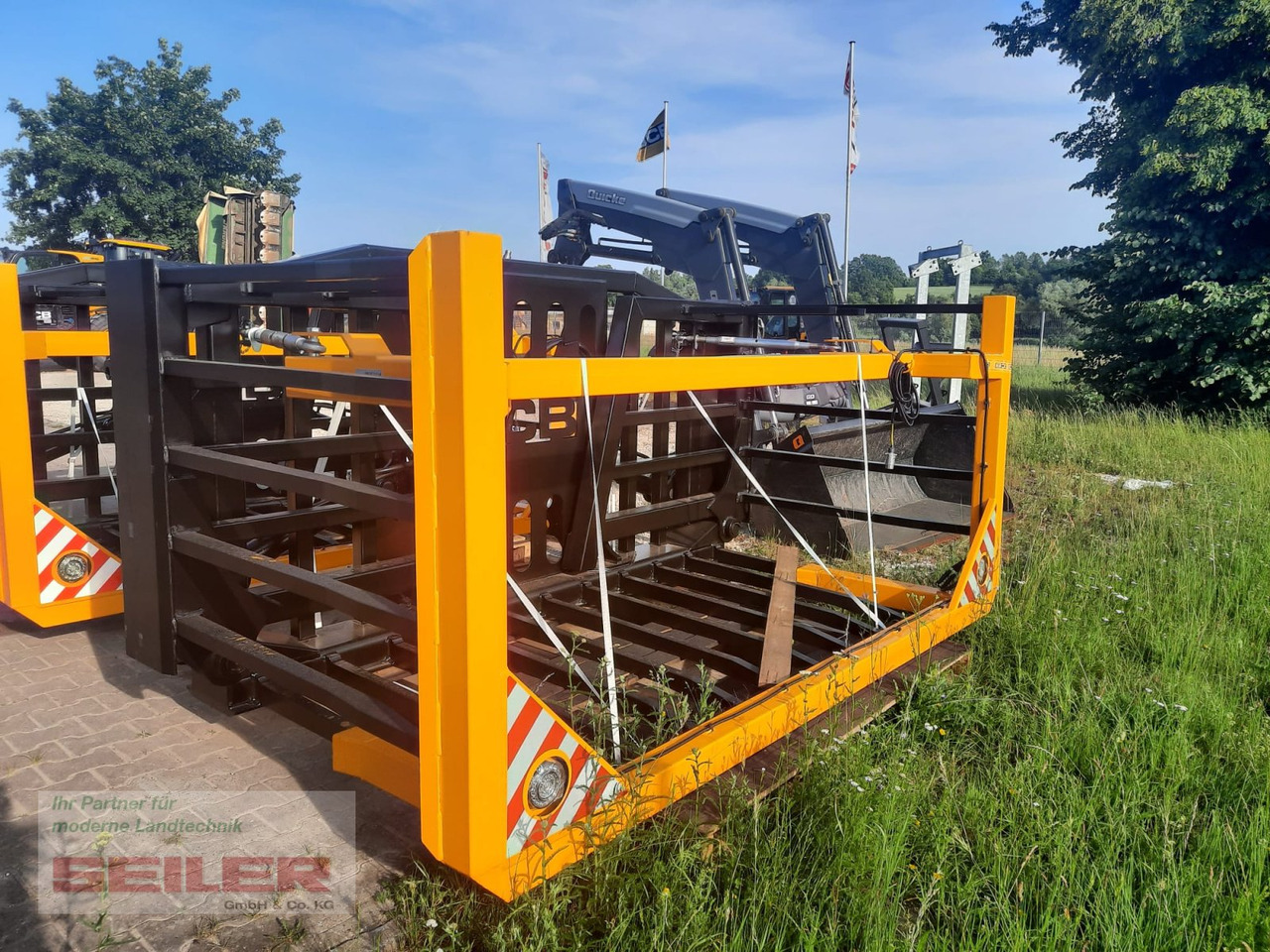 JCB Grasgabel 16ft 5m VOLVO LARGE - Вилушка за Земјоделска машина: слика 2 JCB Grasgabel 16ft 5m VOLVO LARGE - Вилушка за Земјоделска машина: слика 2