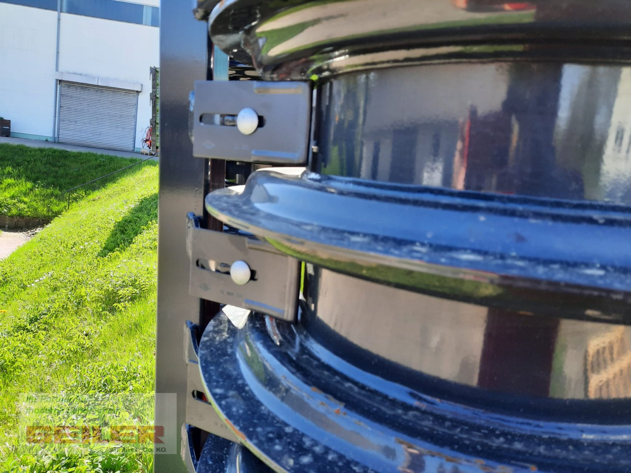 Kuhn Cultimer L 400 R NSM + T-Liner-Walze - Култиватор: слика 4 Kuhn Cultimer L 400 R NSM + T-Liner-Walze - Култиватор: слика 4