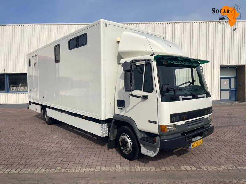 DAF LF 45.130 CLEAN HORSES NL-TRUCK - Камион за коњи: слика 1 DAF LF 45.130 CLEAN HORSES NL-TRUCK - Камион за коњи: слика 1