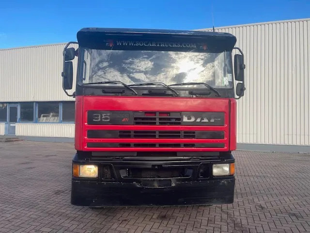 DAF 95.360 ATI 6X4 FULL SPRING - Камион влекач: слика 2 DAF 95.360 ATI 6X4 FULL SPRING - Камион влекач: слика 2