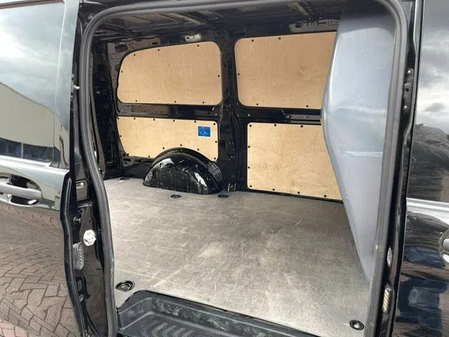 Mercedes-Benz Vito 110 CDI Financiering/inruil mogelijk - Мало комбе: слика 4 Mercedes-Benz Vito 110 CDI Financiering/inruil mogelijk - Мало комбе: слика 4