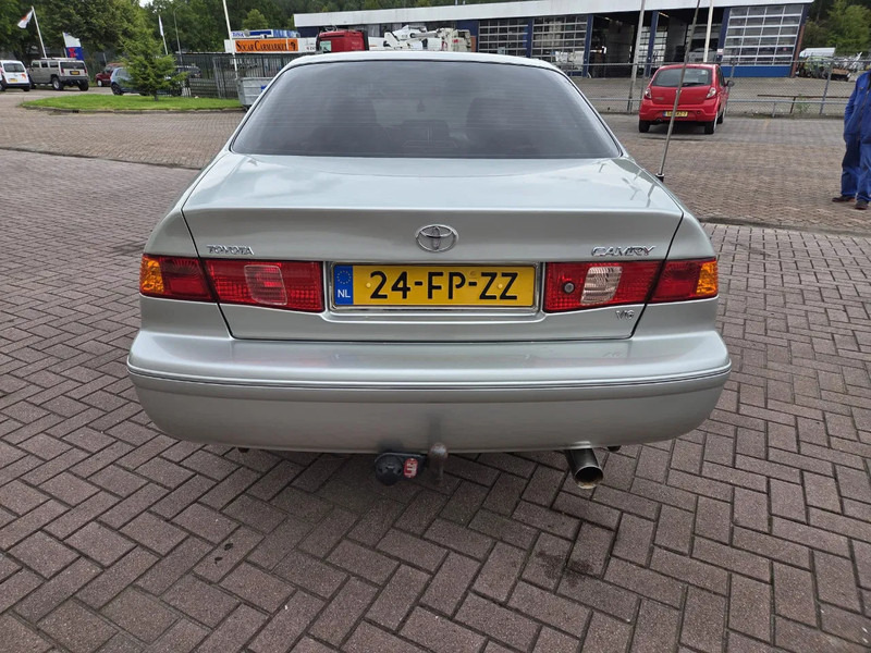Toyota Camry 3.0 // V6 // 24v // Automaat // leather Seats - Седан: слика 4 Toyota Camry 3.0 // V6 // 24v // Automaat // leather Seats - Седан: слика 4