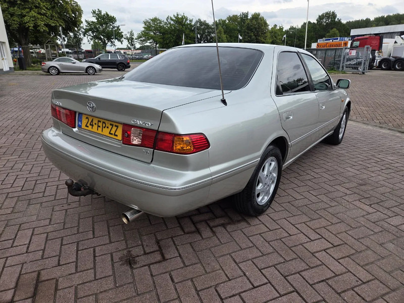 Toyota Camry 3.0 // V6 // 24v // Automaat // leather Seats - Седан: слика 3 Toyota Camry 3.0 // V6 // 24v // Automaat // leather Seats - Седан: слика 3