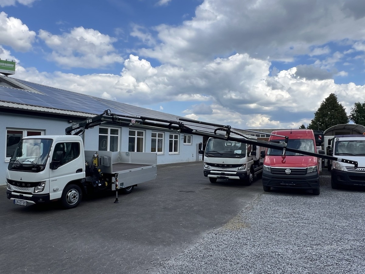 FUSO 3S15 Alu Pritsche 2.80m Ladekran Bohrgerät - Комбе со отворен сандак: слика 5 FUSO 3S15 Alu Pritsche 2.80m Ladekran Bohrgerät - Комбе со отворен сандак: слика 5