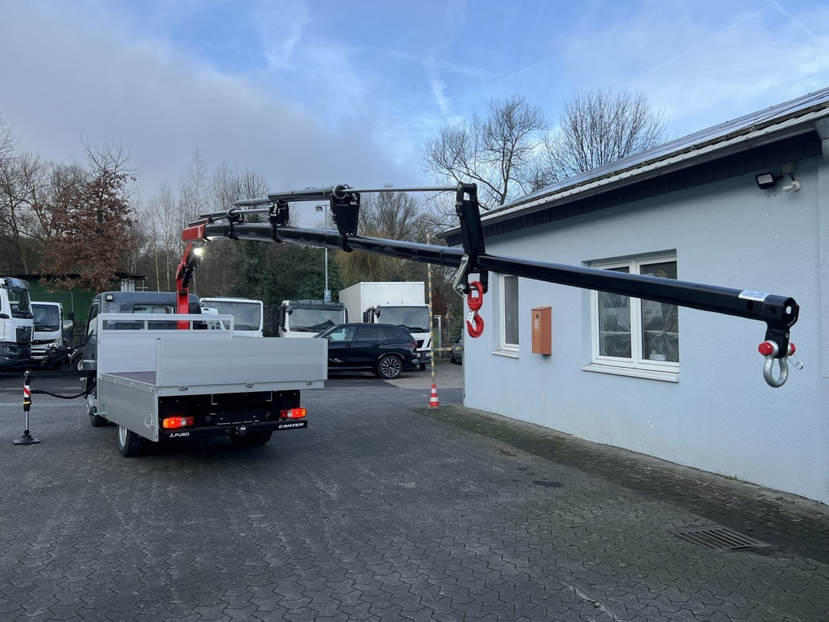 FUSO 6S15 Pritsche 3.0m Kran 4xhydr. Funk! - Камион со кран, Камион со платформа: слика 4 FUSO 6S15 Pritsche 3.0m Kran 4xhydr. Funk! - Камион со кран, Камион со платформа: слика 4