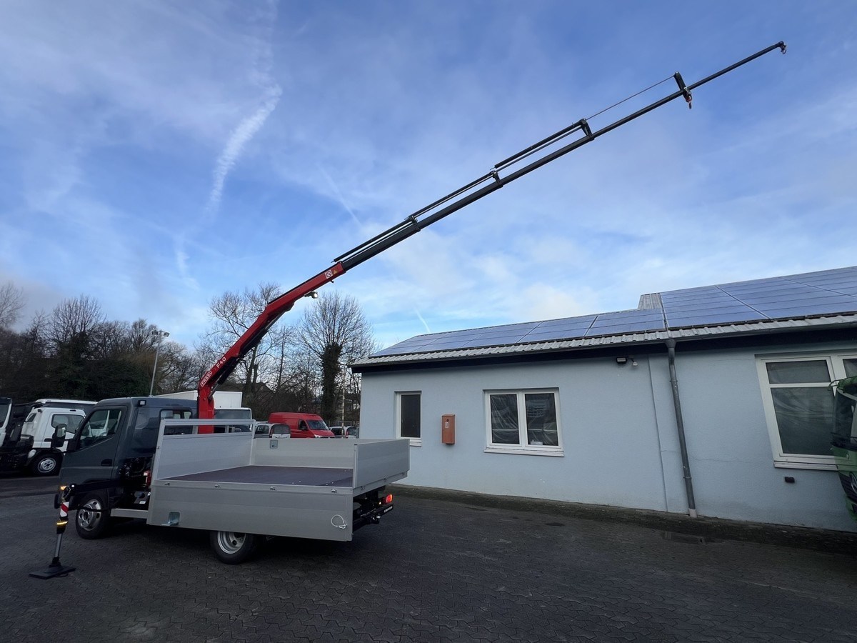 FUSO 6S15 Pritsche 3.0m Kran 4xhydr. Funk! - Комбе со отворен сандак: слика 5 FUSO 6S15 Pritsche 3.0m Kran 4xhydr. Funk! - Комбе со отворен сандак: слика 5