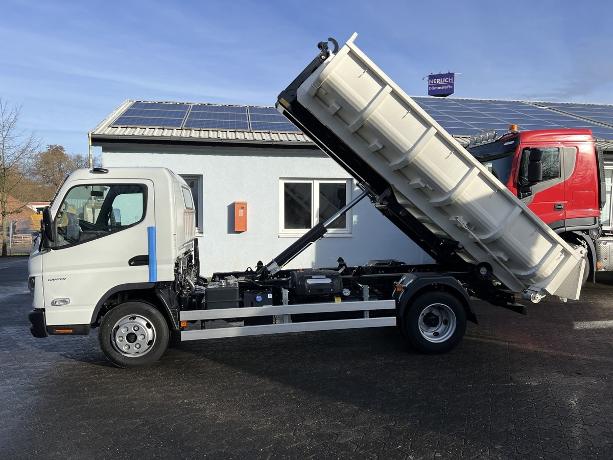 Нов Камион со кука за подигање FUSO Canter FUSO 7C18 City Abrollkipper: слика 13