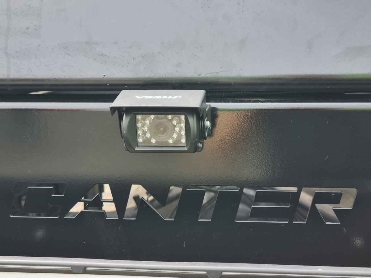 Нов Камион со кука за подигање FUSO FUSO 9C18 40km/h City Abrollkipper WLF Swiss CH: слика 11