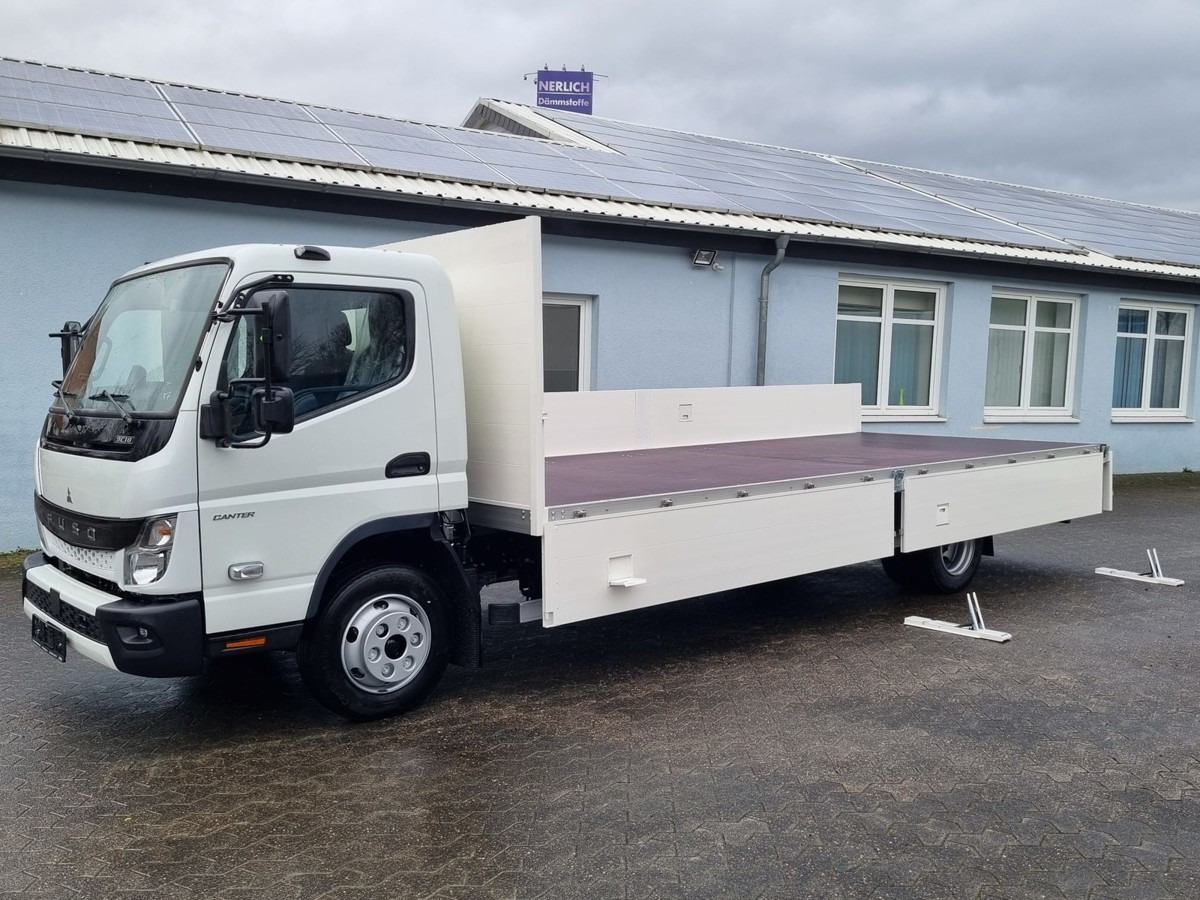 FUSO FUSO 9C18 Canter Alu Pritsche 6.1m NL 5000kg! - Камион со платформа: слика 1 FUSO FUSO 9C18 Canter Alu Pritsche 6.1m NL 5000kg! - Камион со платформа: слика 1