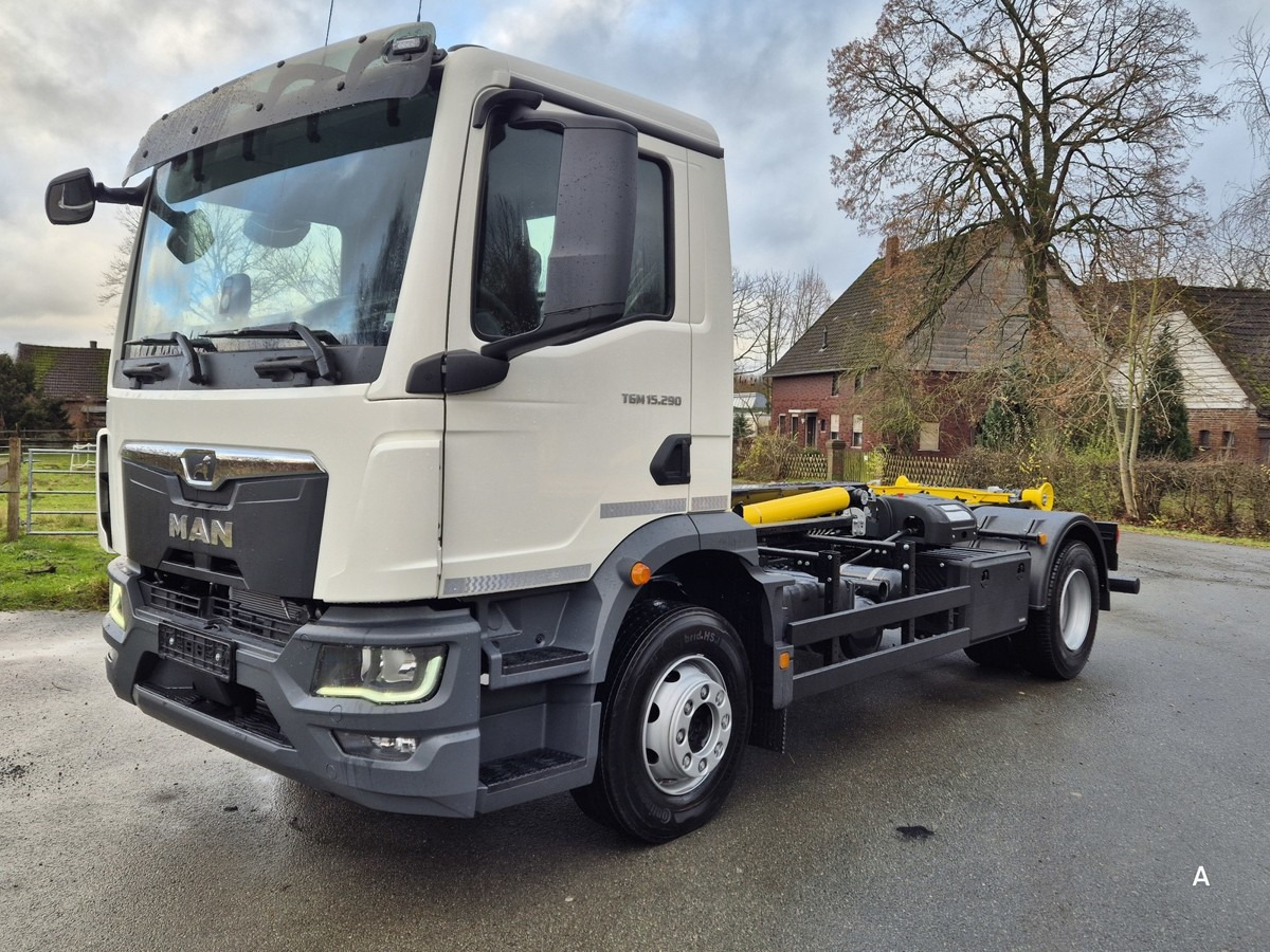MAN TGM 15.290 BL Abrollkipper PowerMatic Standheiz. - Камион со кука за подигање: слика 3 MAN TGM 15.290 BL Abrollkipper PowerMatic Standheiz. - Камион со кука за подигање: слика 3