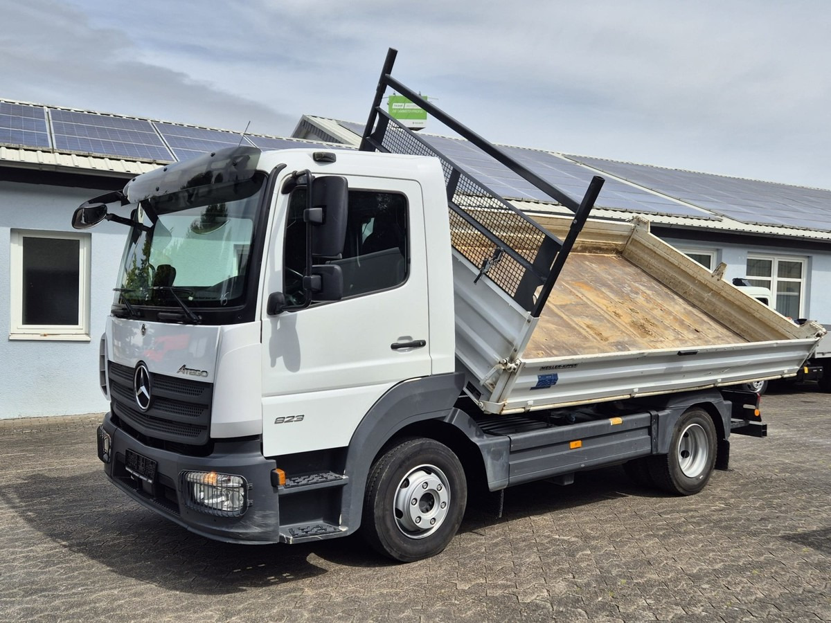 MERCEDES-BENZ Atego 823 3-Seiten Kipper Meiller 2 x AHK - Комби кипер: слика 2 MERCEDES-BENZ Atego 823 3-Seiten Kipper Meiller 2 x AHK - Комби кипер: слика 2