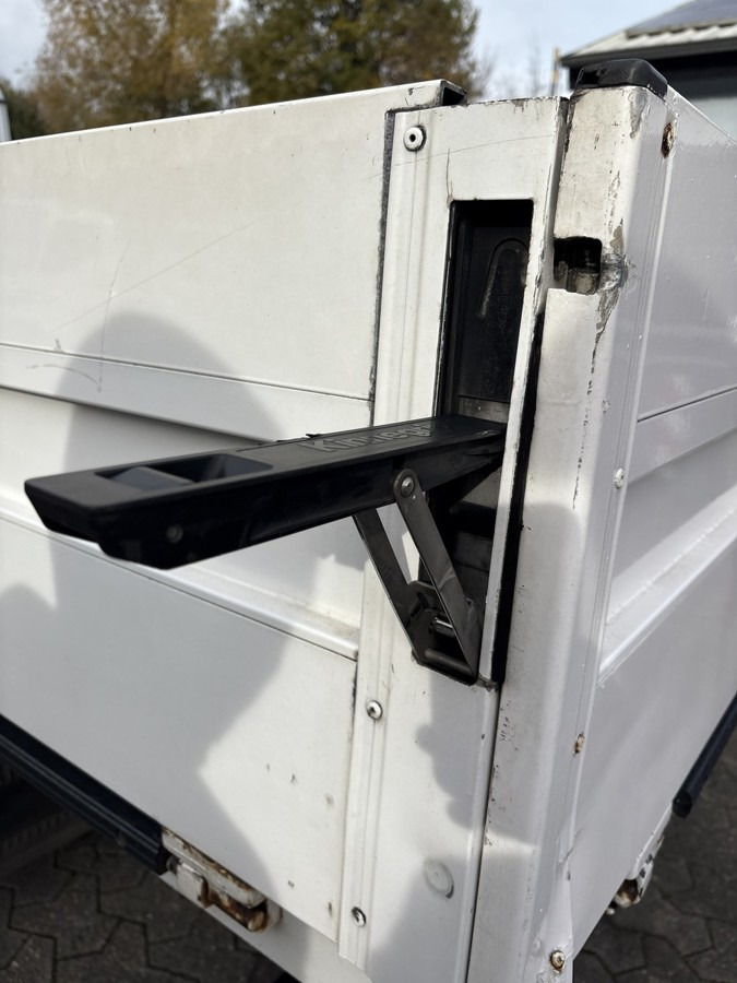 Комбе со отворен сандак MERCEDES-BENZ Vario 816D Alupritsche 1 Hand: слика 20 Комбе со отворен сандак MERCEDES-BENZ Vario 816D Alupritsche 1 Hand: слика 20