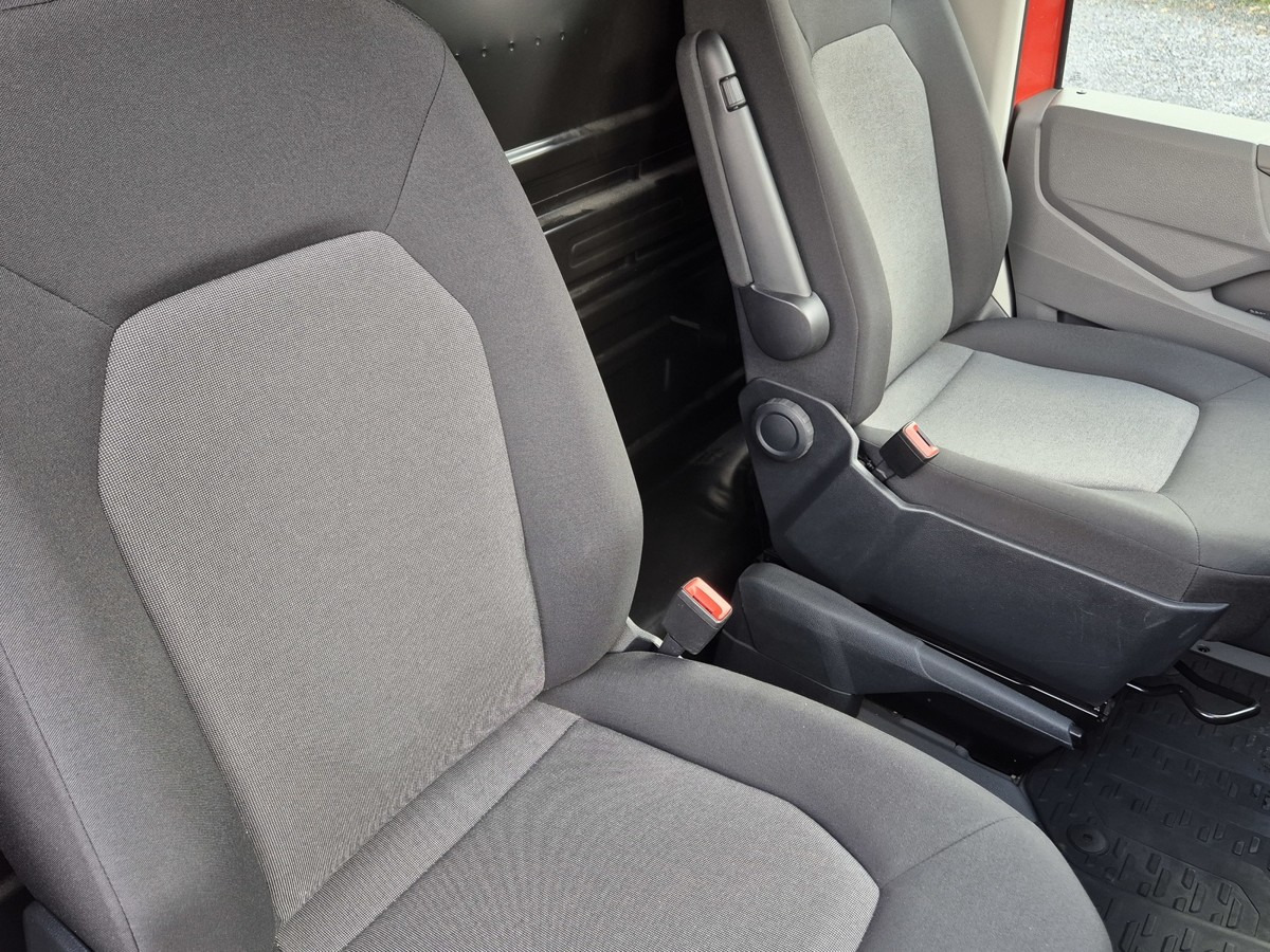 Товарно комбе VW Crafter 35 Maxi L4H3 1Hand PDC: слика 11 Товарно комбе VW Crafter 35 Maxi L4H3 1Hand PDC: слика 11