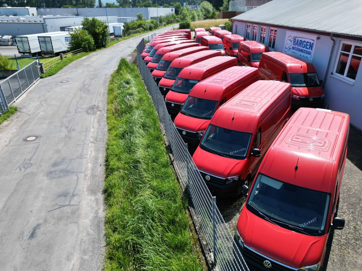 VW Crafter 35 Maxi L4H3 1Hand PDC - Товарно комбе: слика 1 VW Crafter 35 Maxi L4H3 1Hand PDC - Товарно комбе: слика 1