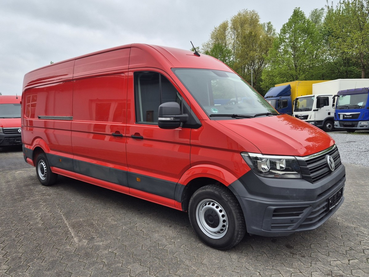 VW Crafter 35 Maxi L4H3 1Hand PDC Kamera - Товарно комбе: слика 5 VW Crafter 35 Maxi L4H3 1Hand PDC Kamera - Товарно комбе: слика 5
