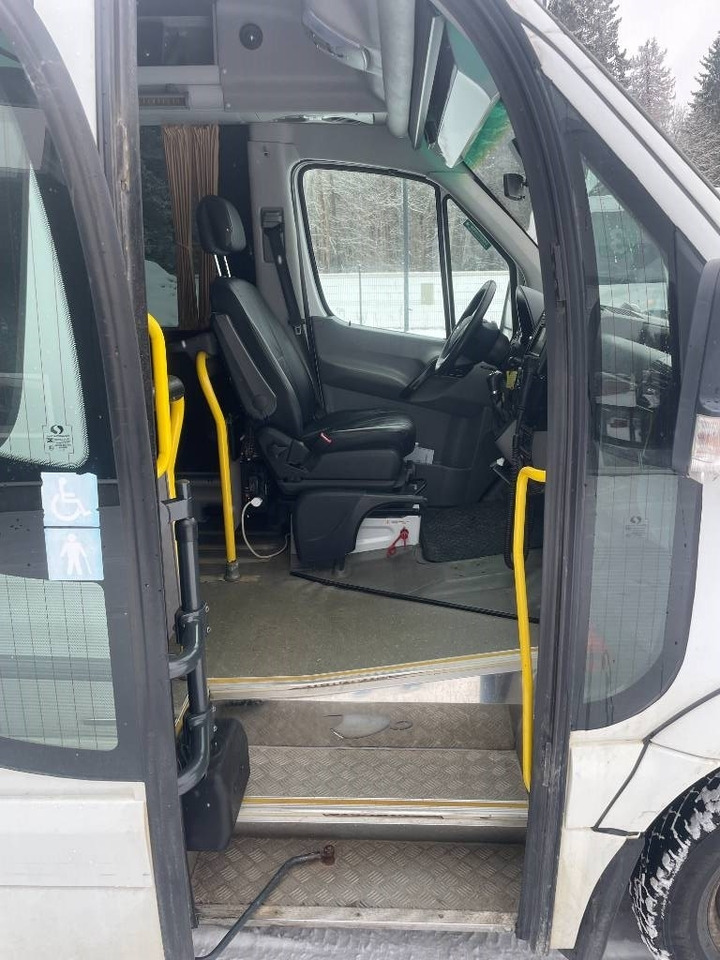 Mercedes-Benz Sprinter 519 - Минибус, Патничко комбе: слика 5 Mercedes-Benz Sprinter 519 - Минибус, Патничко комбе: слика 5