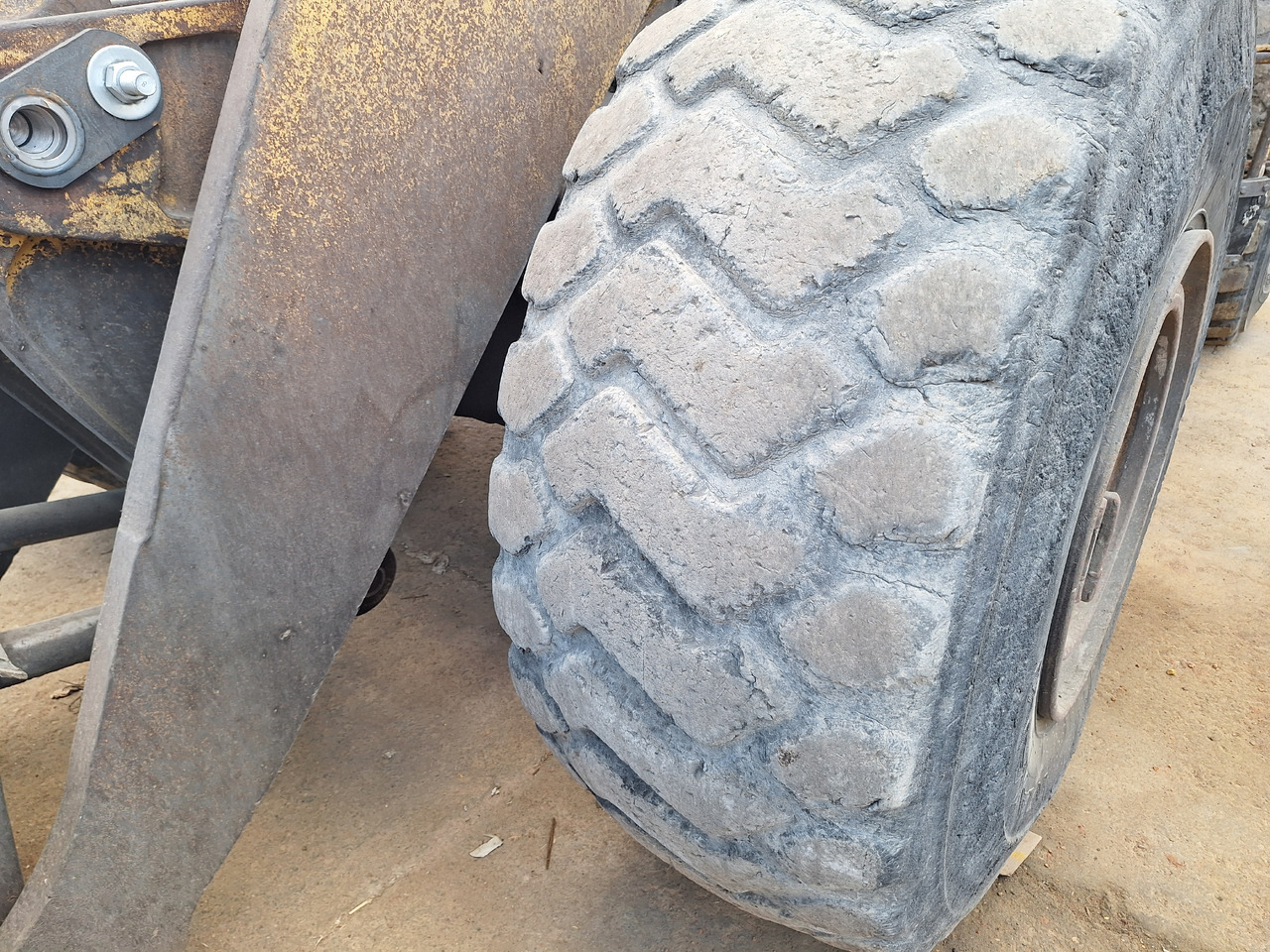 Натоварувач на тркала CATERPILLAR 980 C: слика 23 Натоварувач на тркала CATERPILLAR 980 C: слика 23