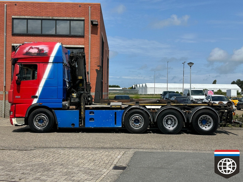DAF FAK XF105 510 * MANUAL 16x ZF ** PALLFINGER PK20002 ** PALIFT HOOK 25t ** 8X2/4 - Камион со кран: слика 3 DAF FAK XF105 510 * MANUAL 16x ZF ** PALLFINGER PK20002 ** PALIFT HOOK 25t ** 8X2/4 - Камион со кран: слика 3
