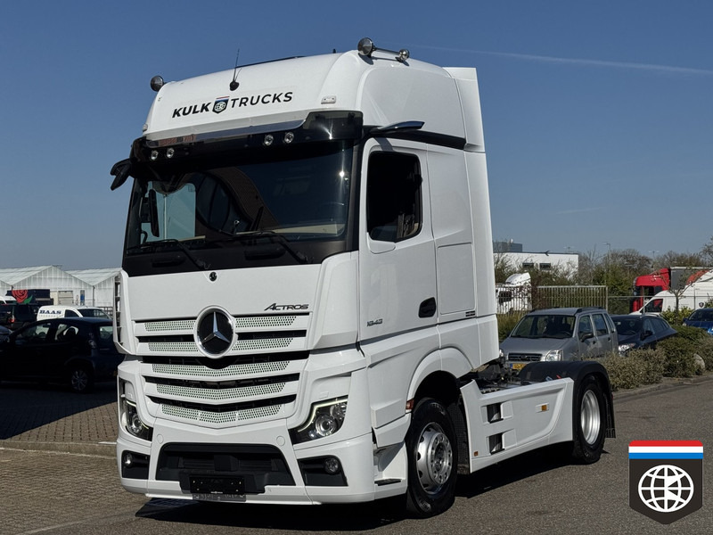 Mercedes-Benz ACTROS 1848 Gigaspace ** LIMITED EDITION** / FULL SPOILER / 2x TANK / NIGHT ac / - Камион влекач: слика 2 Mercedes-Benz ACTROS 1848 Gigaspace ** LIMITED EDITION** / FULL SPOILER / 2x TANK / NIGHT ac / - Камион влекач: слика 2