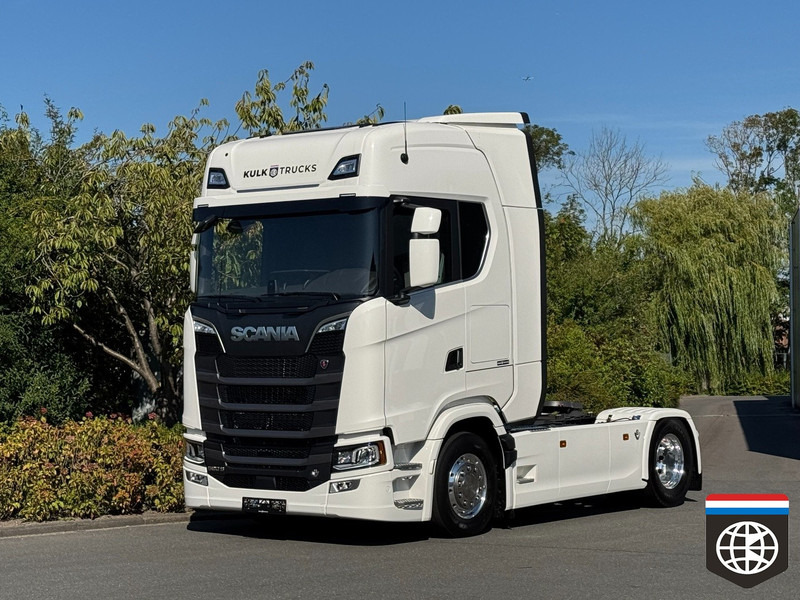 Scania 590 S King of the Road - FULL AIR - NEW - Камион влекач: слика 1 Scania 590 S King of the Road - FULL AIR - NEW - Камион влекач: слика 1