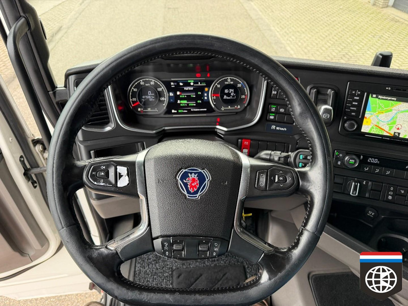 Камион влекач Scania R 580 RETARDER / 2 X TANK / 4 UNITS AVAILABLE: слика 17