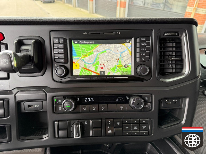 Камион влекач Scania R 580 RETARDER / 2 X TANK / 4 UNITS AVAILABLE: слика 13