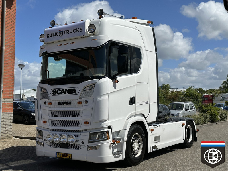 Scania S520 King of the Road - PTO hydraulic - HOLLAND TRUCK *** CONCOURSTAAT *** - Камион влекач: слика 2 Scania S520 King of the Road - PTO hydraulic - HOLLAND TRUCK *** CONCOURSTAAT *** - Камион влекач: слика 2