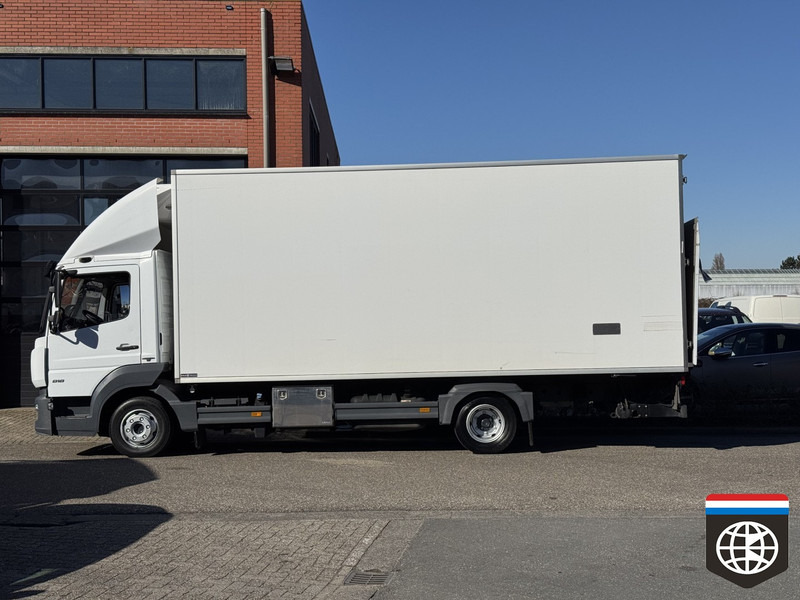 Mercedes-Benz ATEGO 818 L - DEEPFREEZER -30oCj - TAIL LIFT - Камион ладилник: слика 4 Mercedes-Benz ATEGO 818 L - DEEPFREEZER -30oCj - TAIL LIFT - Камион ладилник: слика 4