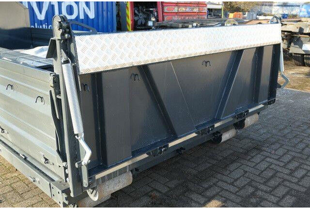 ALGA ABPR, Pritsche, Plattform, 9m³, Klappen - Камион со кука за подигање: слика 3 ALGA ABPR, Pritsche, Plattform, 9m³, Klappen - Камион со кука за подигање: слика 3