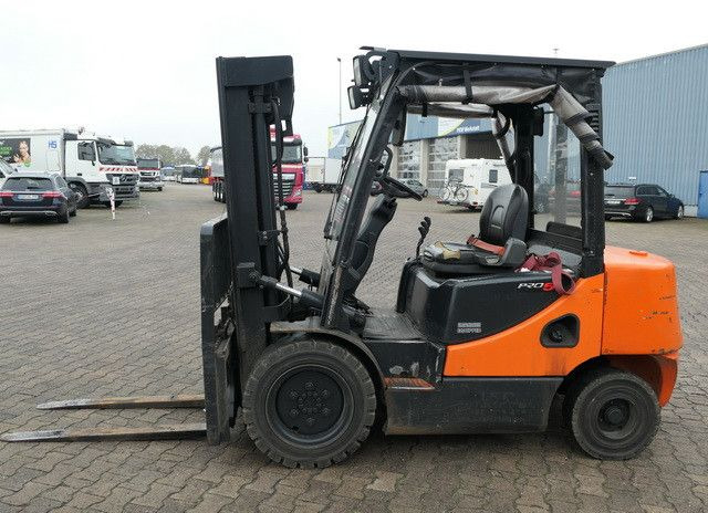 Doosan D35 C-5, 6m Hubhöhe, Freihub, 3,5to. Traglast - Дизел вилушкар: слика 3 Doosan D35 C-5, 6m Hubhöhe, Freihub, 3,5to. Traglast - Дизел вилушкар: слика 3