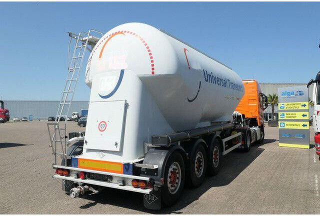 Feldbinder EUT 37.5, 1 Kammer, Luft-Lift, 27m³, SAF-Achsen - Полуприколка цистерна: слика 4 Feldbinder EUT 37.5, 1 Kammer, Luft-Lift, 27m³, SAF-Achsen - Полуприколка цистерна: слика 4