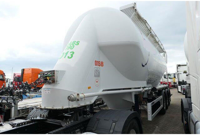 Feldbinder EUT 37.5, 1 Kammern, 37m³, 2 Domdeckel, SAF - Полуприколка цистерна: слика 3 Feldbinder EUT 37.5, 1 Kammern, 37m³, 2 Domdeckel, SAF - Полуприколка цистерна: слика 3