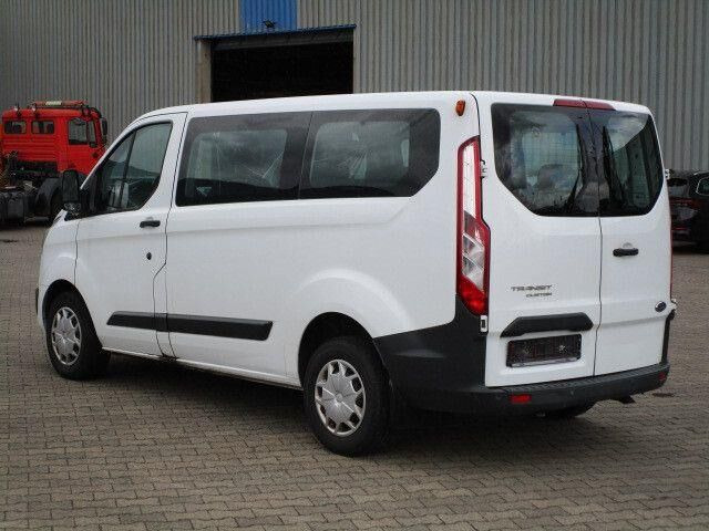 Ford Transit Custom, 9 Sitze, Euro 6 - Минибус, Патничко комбе: слика 2 Ford Transit Custom, 9 Sitze, Euro 6 - Минибус, Патничко комбе: слика 2