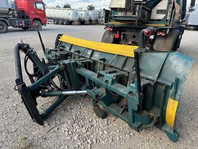 Unimog U 1400 4x4,Winterdienst,Schneeschild,Salzstreuer - Градежна машина: слика 5 Unimog U 1400 4x4,Winterdienst,Schneeschild,Salzstreuer - Градежна машина: слика 5