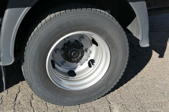 Комбе фургон Iveco 80E18 4x2, LBW, AHK, Klima, 6.100mm lang,3. Sitz Iveco 80E18 4x2, LBW, AHK, Klima, 6.100mm lang,3. Sitz: слика 12