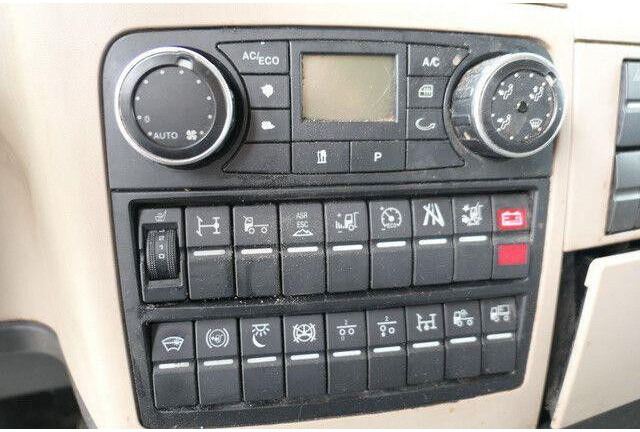 Камион влекач MAN 18.460 TGX XXL 4x2, Spoiler, Intarder, 2x Tank: слика 8