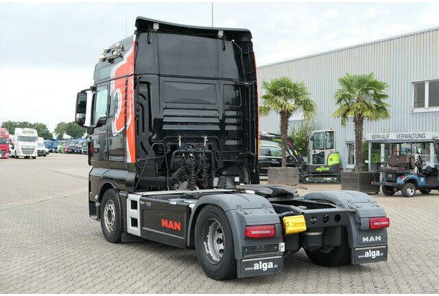 MAN 18.480 TGX, Black Edition, XXL, Standklima - Камион влекач: слика 3 MAN 18.480 TGX, Black Edition, XXL, Standklima - Камион влекач: слика 3