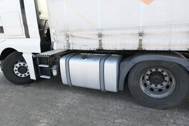 MAN 18.500 TGX 4x2, Intarder, 2x Tank, Standheizung - Камион влекач: слика 4 MAN 18.500 TGX 4x2, Intarder, 2x Tank, Standheizung - Камион влекач: слика 4