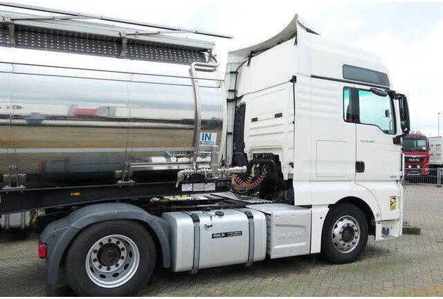 MAN 18.500 TGX, XXL, Intarder, Standklima, 2x Tank - Камион влекач: слика 3 MAN 18.500 TGX, XXL, Intarder, Standklima, 2x Tank - Камион влекач: слика 3