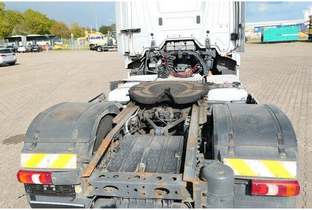 Mercedes-Benz 2443 LS Actros 6x2, 3-Achser, 24to. GG, Waage - Камион влекач: слика 4 Mercedes-Benz 2443 LS Actros 6x2, 3-Achser, 24to. GG, Waage - Камион влекач: слика 4