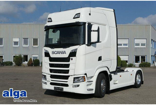 Scania S 560 R Super Highline, Retarder, Voll-Luft - Камион влекач: слика 1 Scania S 560 R Super Highline, Retarder, Voll-Luft - Камион влекач: слика 1